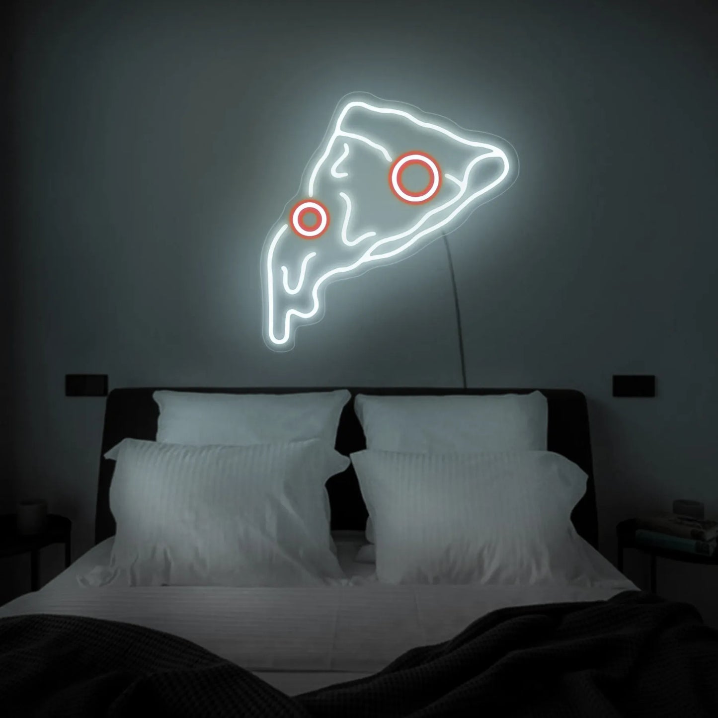 Pizza neon sign