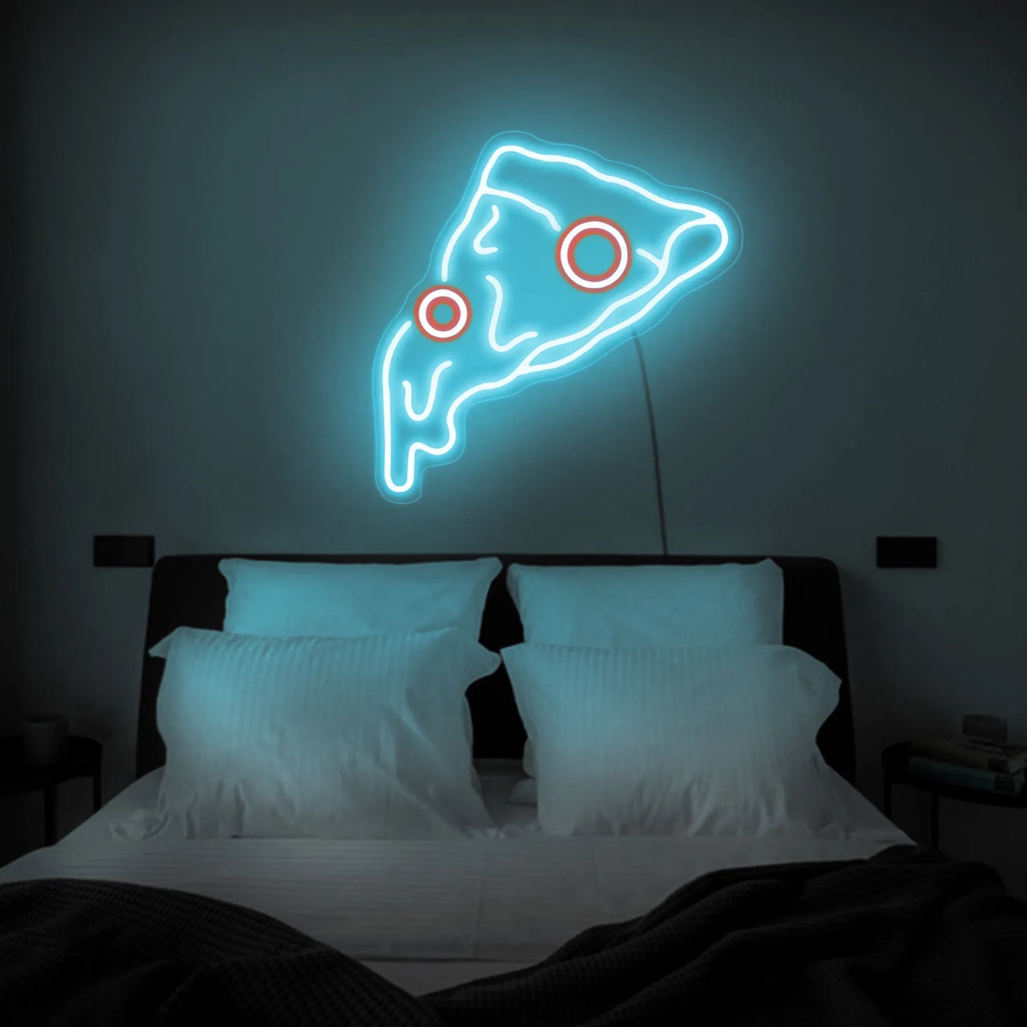 Pizza neon sign