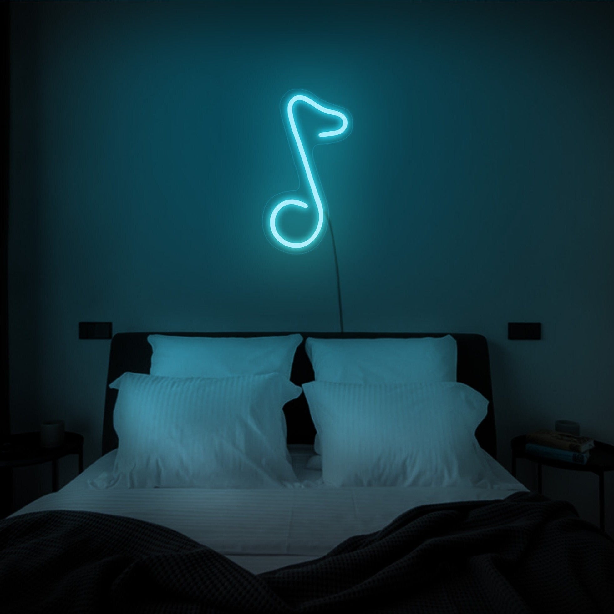 Music note neon sign