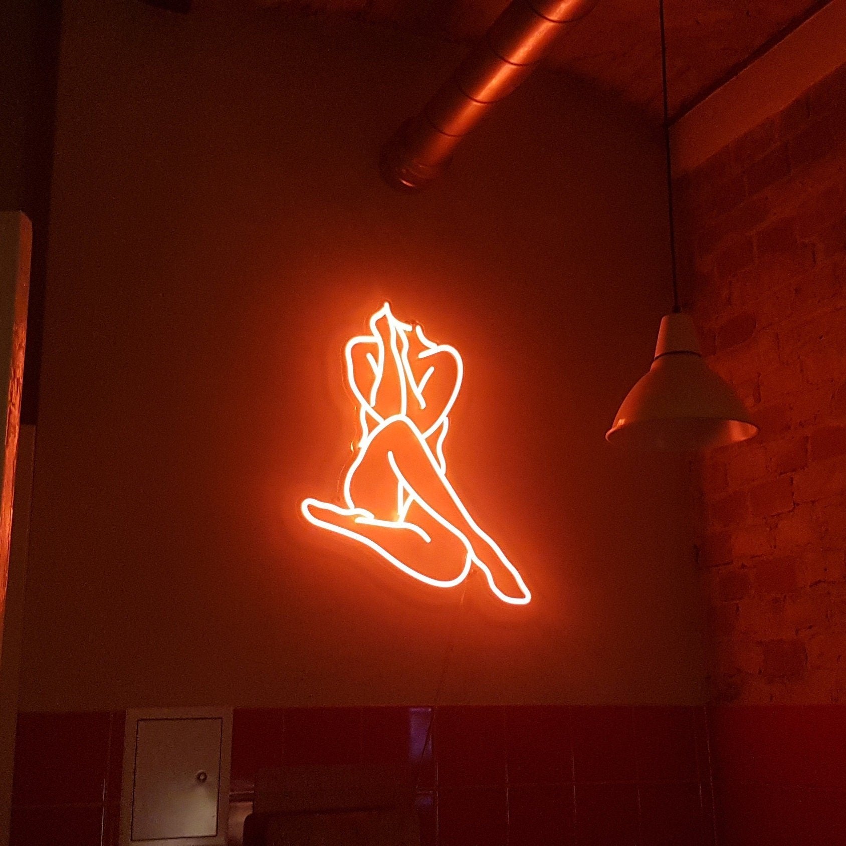 Lady body neon sign